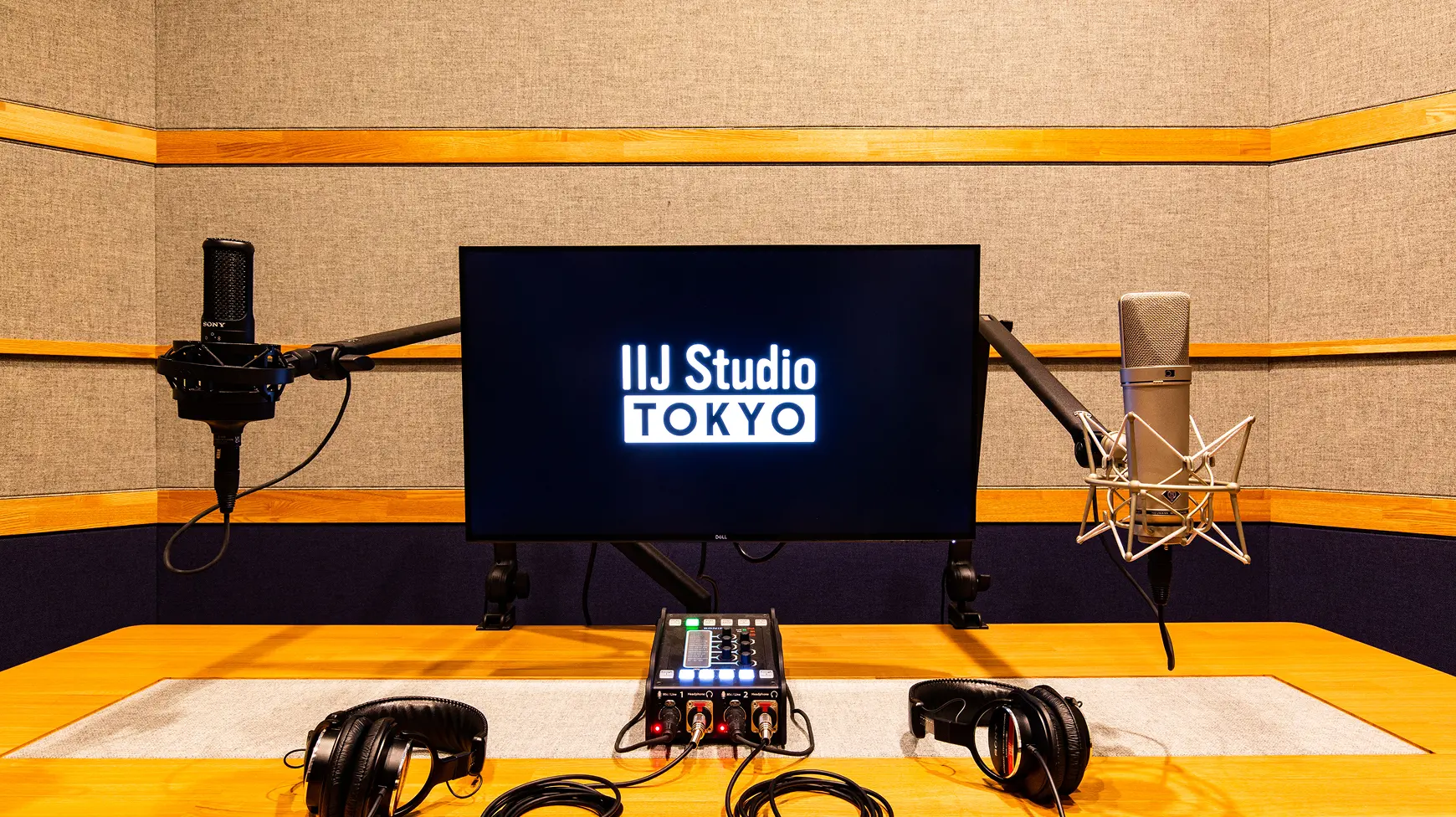 録音ブース機材